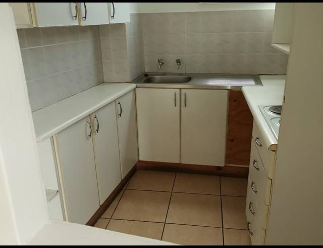 2 BEDROOM FLAT FOR SALE IN WINDERMERE